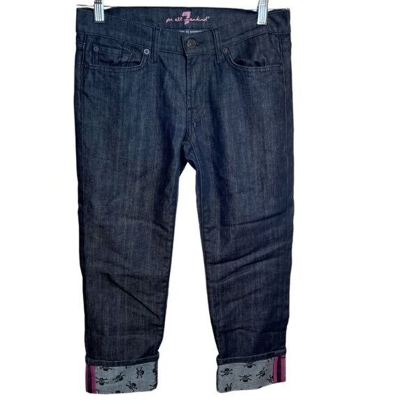 7 for All Mankind Women’s 27 Waist Capri Jeans Skulls Crossbones Cuffed - Picture 1 of 14
